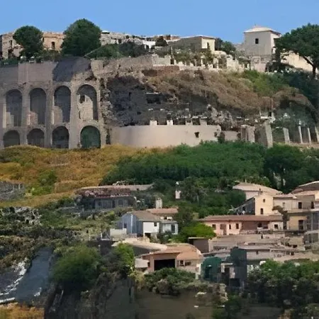 Brezza Marina 3* Siderno